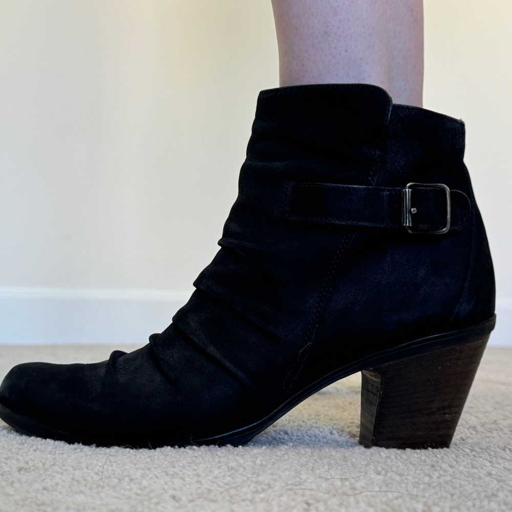 Paul Green nubuck ruched booties.